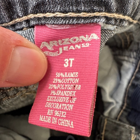 Arizona Jean Company 3T Girls Gray Heart Jeans Classic Fit Pants - Picture 8 of 8